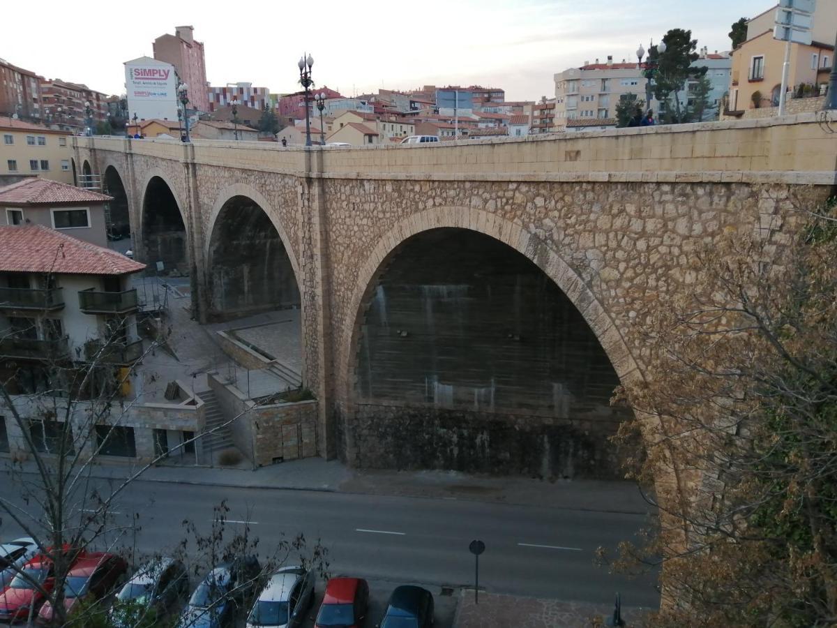 Estudios Los Arcos Teruel Exterior foto